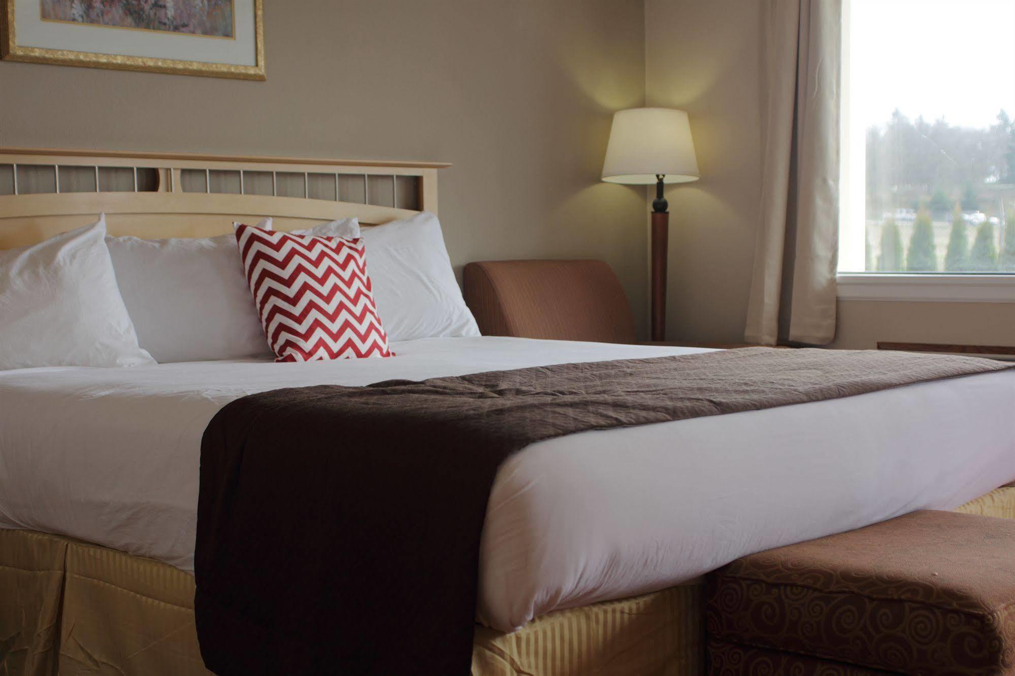 Days Inn By Wyndham Lakewood South Tacoma Zewnętrze zdjęcie